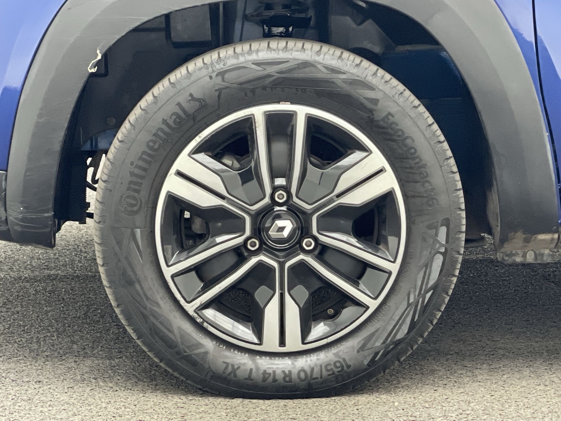 KWID Intense 1.0 Flex 12V 5p Mec.