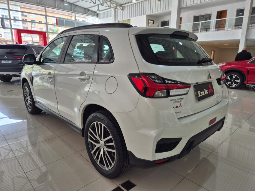 Mitsubishi-OUTLANDER SPORT-2.0 MIVEC FLEX GLS AUTOMÁTICO