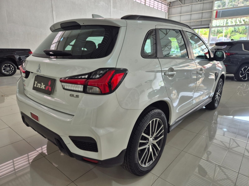 Mitsubishi-OUTLANDER SPORT-2.0 MIVEC FLEX GLS AUTOMÁTICO