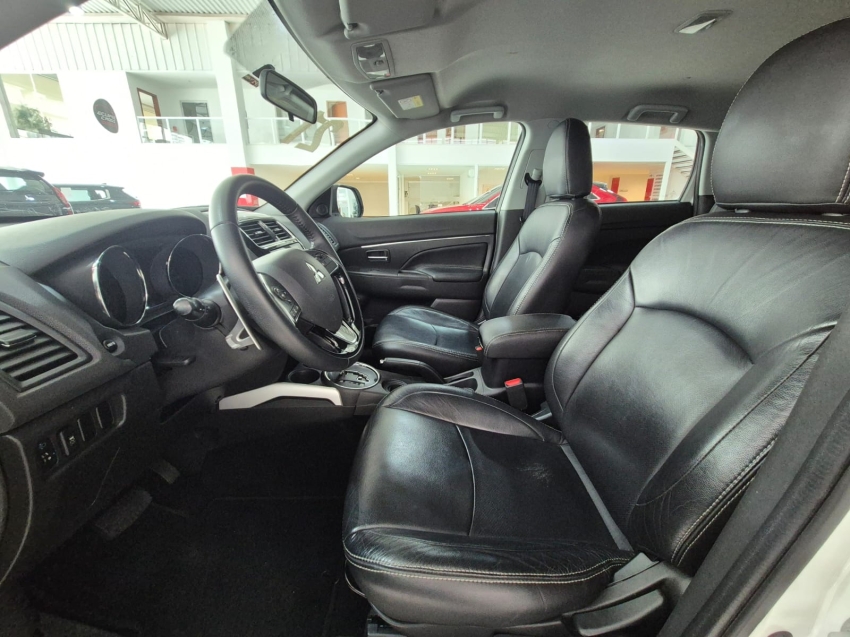 Mitsubishi-OUTLANDER SPORT-2.0 MIVEC FLEX GLS AUTOMÁTICO