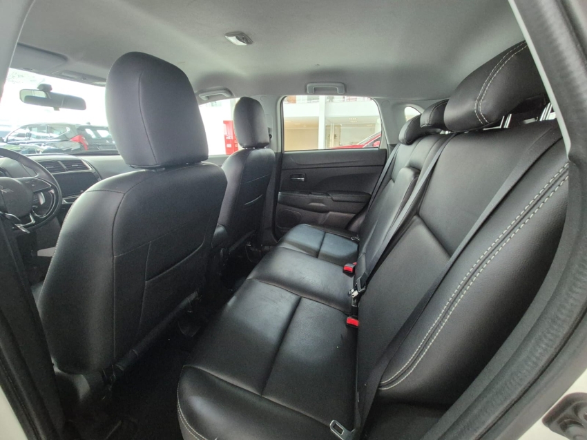 Mitsubishi-OUTLANDER SPORT-2.0 MIVEC FLEX GLS AUTOMÁTICO