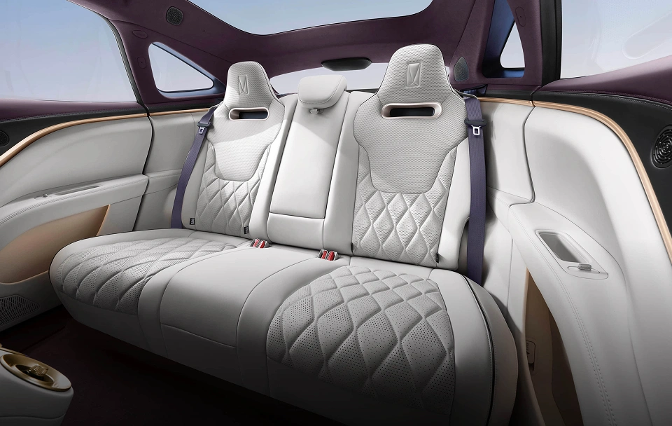 Sofá grande com funcionalidade total