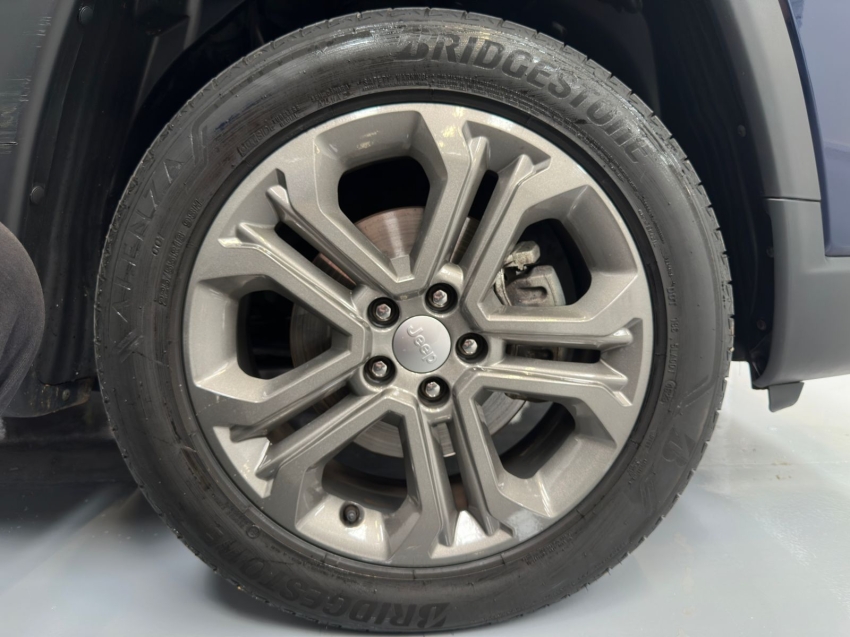 Jeep-COMPASS-1.3 T270 TURBO FLEX LONGITUDE AT6