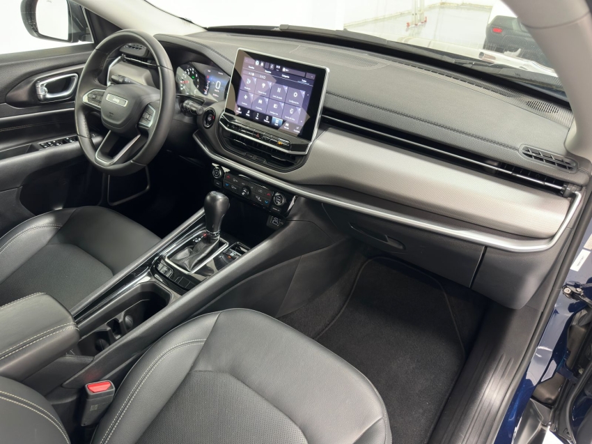 Jeep-COMPASS-1.3 T270 TURBO FLEX LONGITUDE AT6