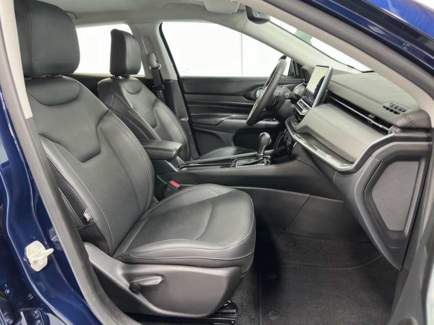 Jeep-COMPASS-1.3 T270 TURBO FLEX LONGITUDE AT6