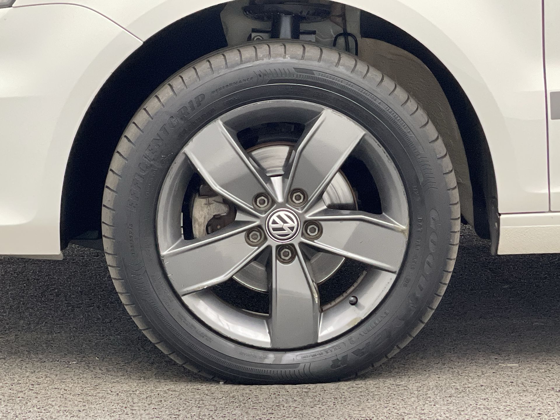 Fox RUN 1.6 Flex 8V 5p