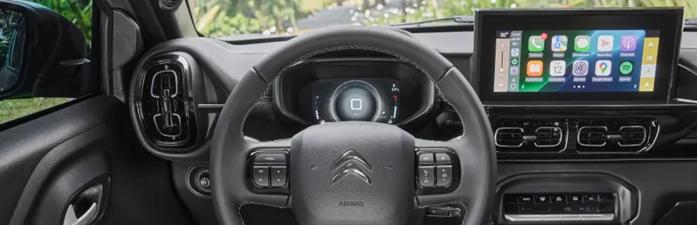 ATÉ 15 PORTA-OBJETOS E BANCOS COM REGULAGEM