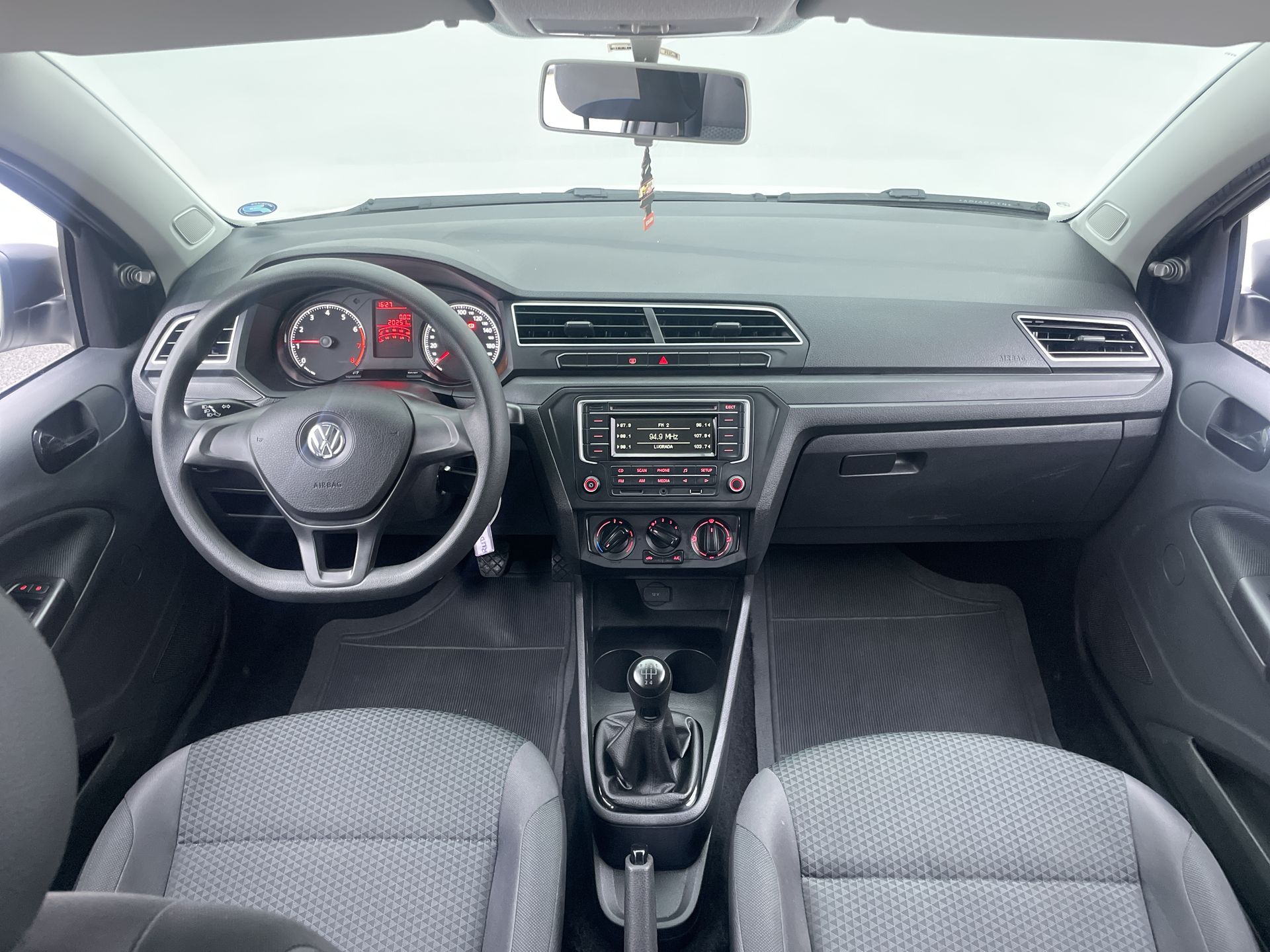 VOYAGE 1.0 Flex 12V 4p