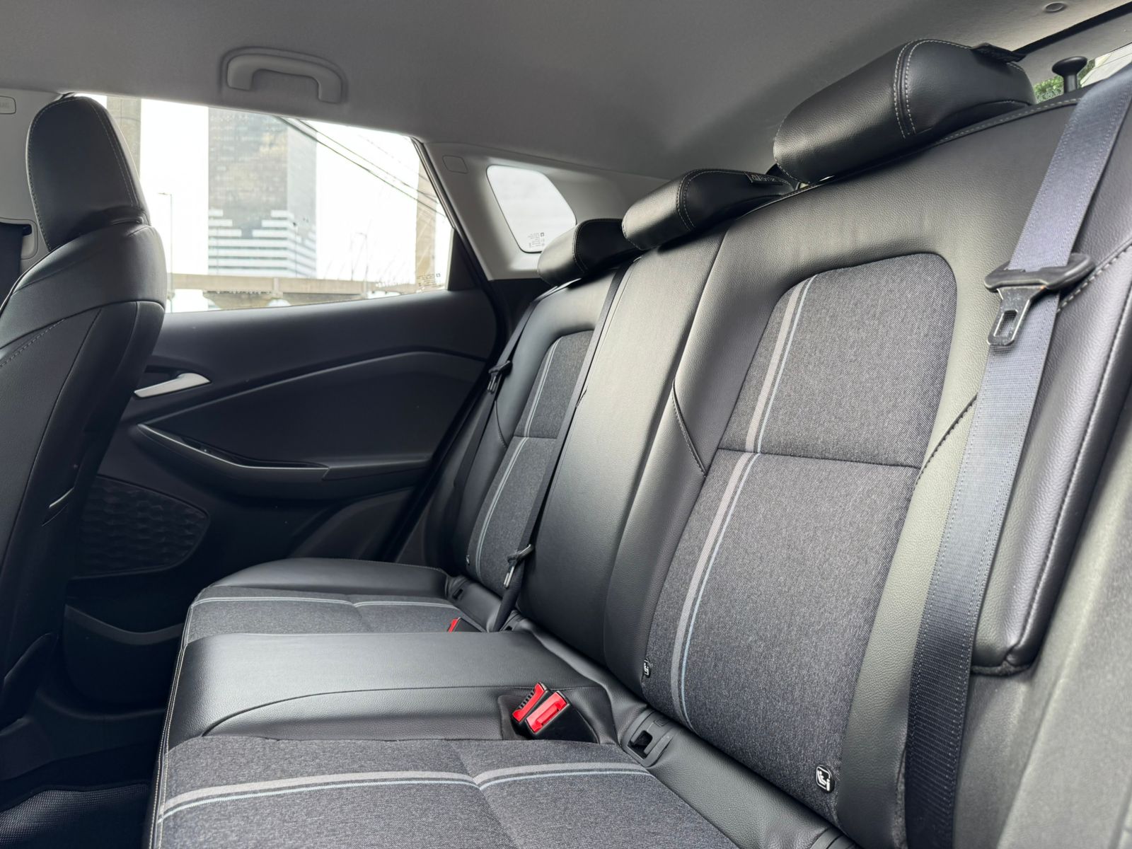 TRACKER LTZ 1.0 Turbo 12V Flex Aut.