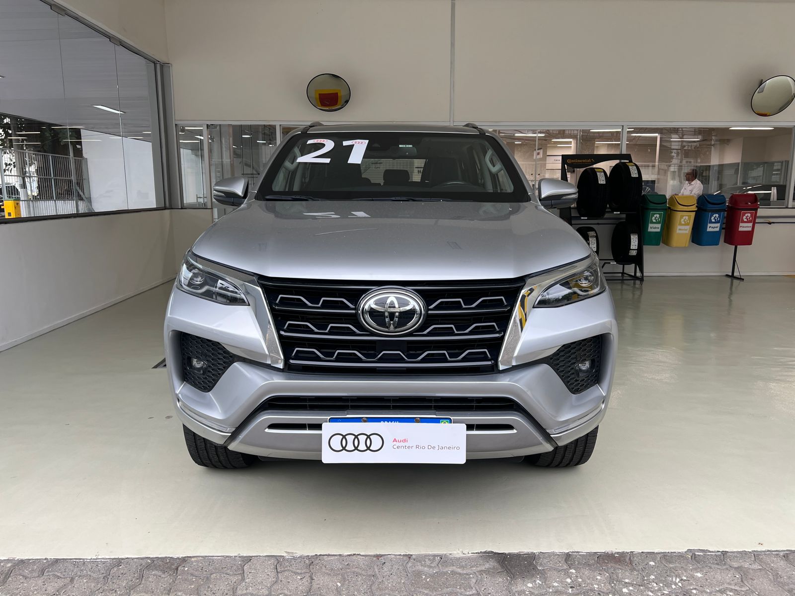 Hilux SW4 SRX 4x4 2.8 TDI 16V Dies. Aut.