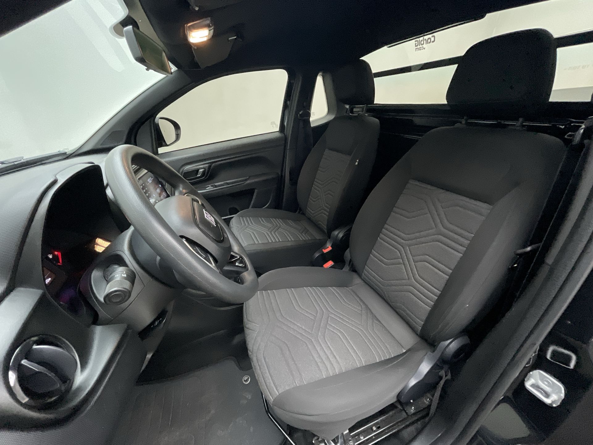 Strada Freedom 1.3 Flex 8V  CS Plus