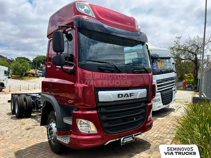 DAF-CF-CF FAS 300 6x2 Sleep. Cab Aut (Die)(E5)