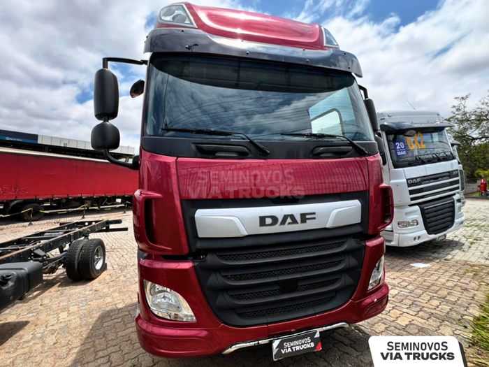 DAF-CF-CF FAS 300 6x2 Sleep. Cab Aut (Die)(E5)