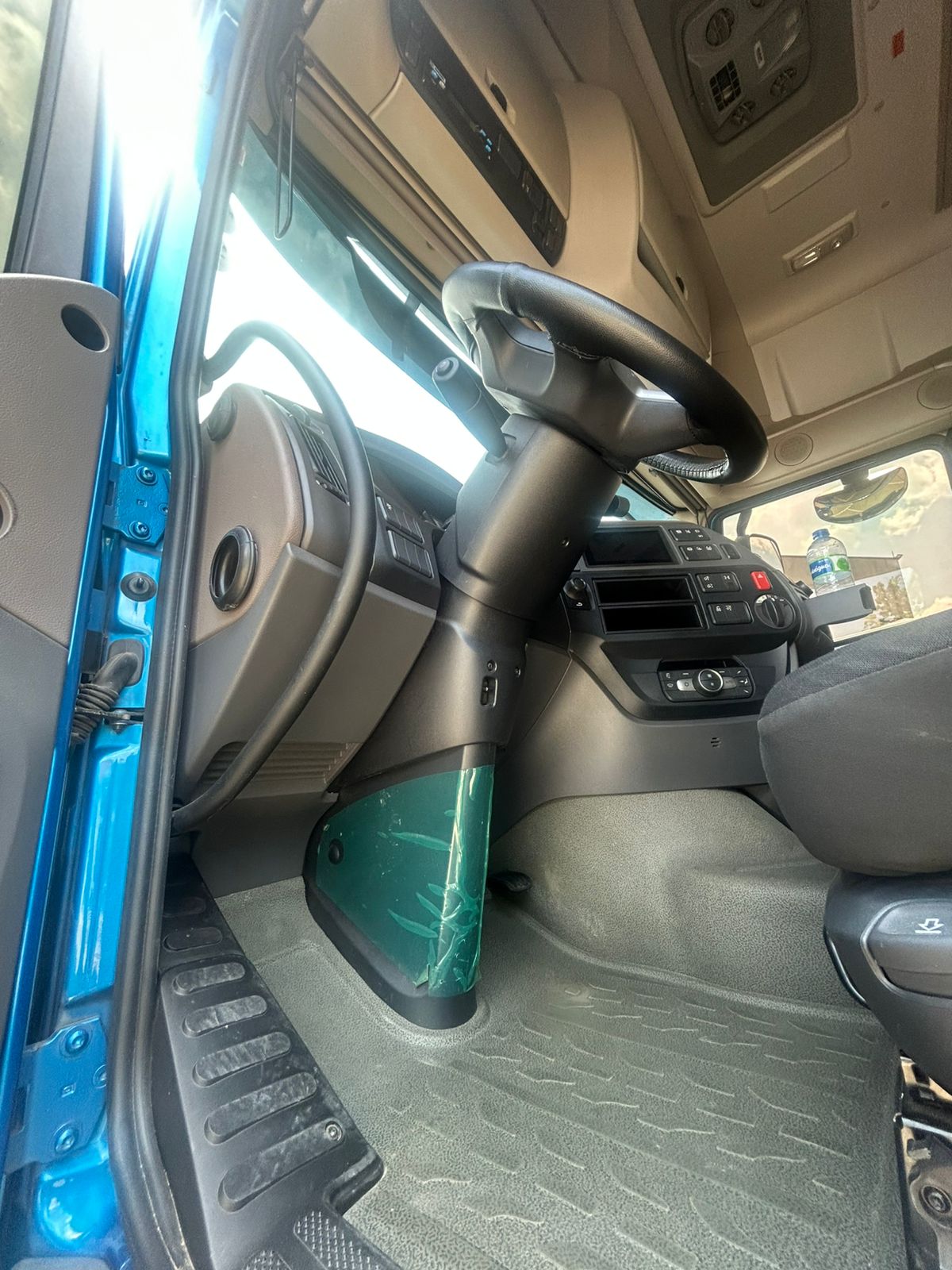 DAF-XF-XF FTS480 6x2 Super Space Cab (Die.)(E6)