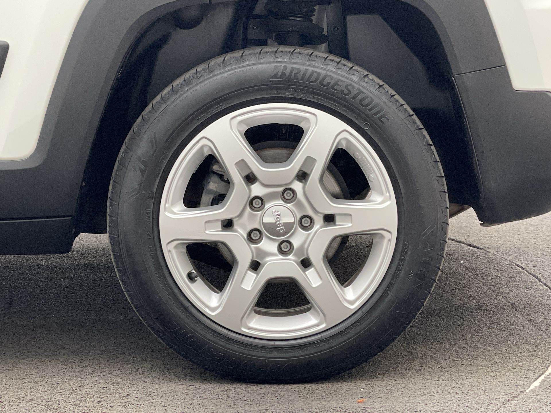 Renegade Sport T270 1.3 TB 4x2 Flex Aut.