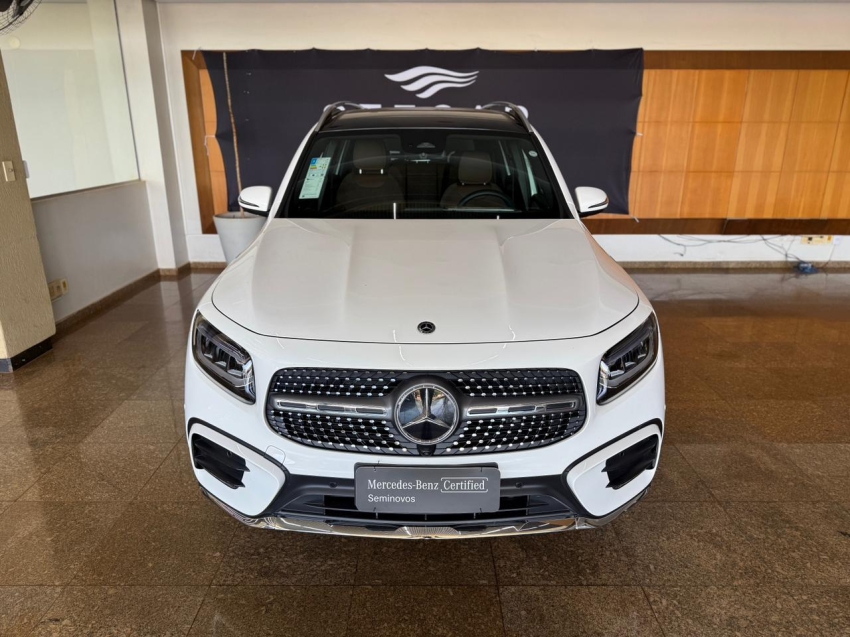 Mercedes-Benz-GLB 220-2.0 4M AMG LINE