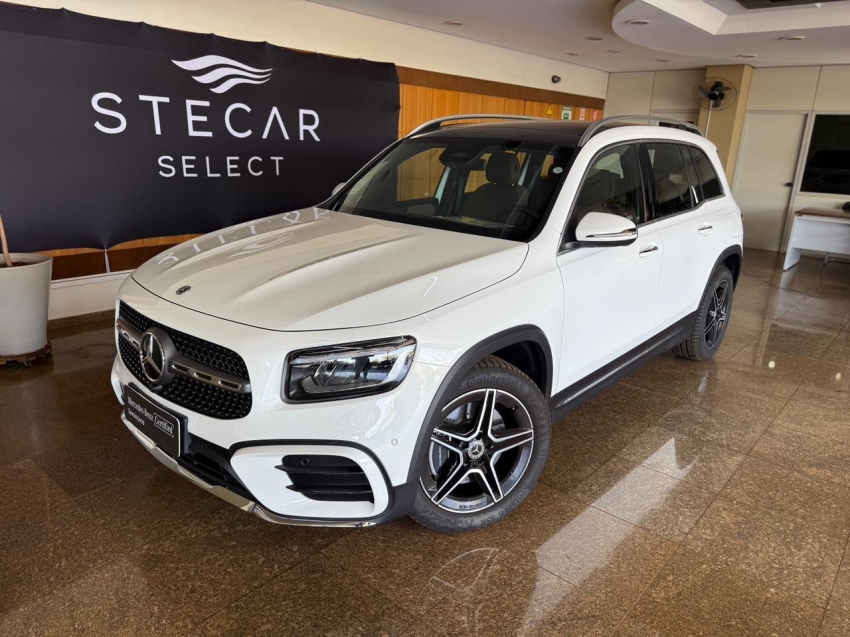 Mercedes-Benz-GLB 220-2.0 4M AMG LINE