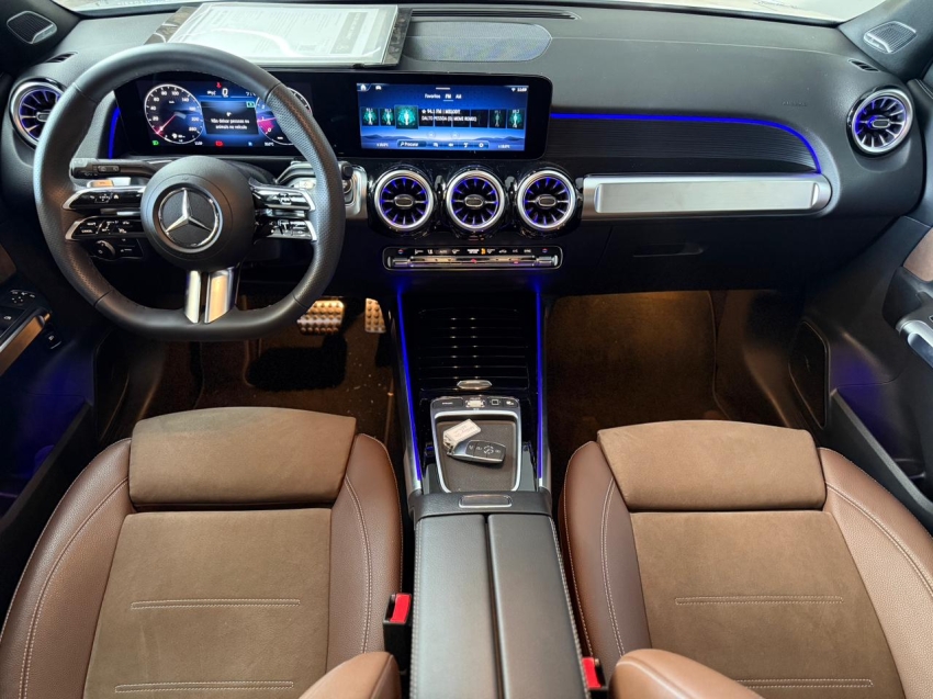 Mercedes-Benz-GLB 220-2.0 4M AMG LINE