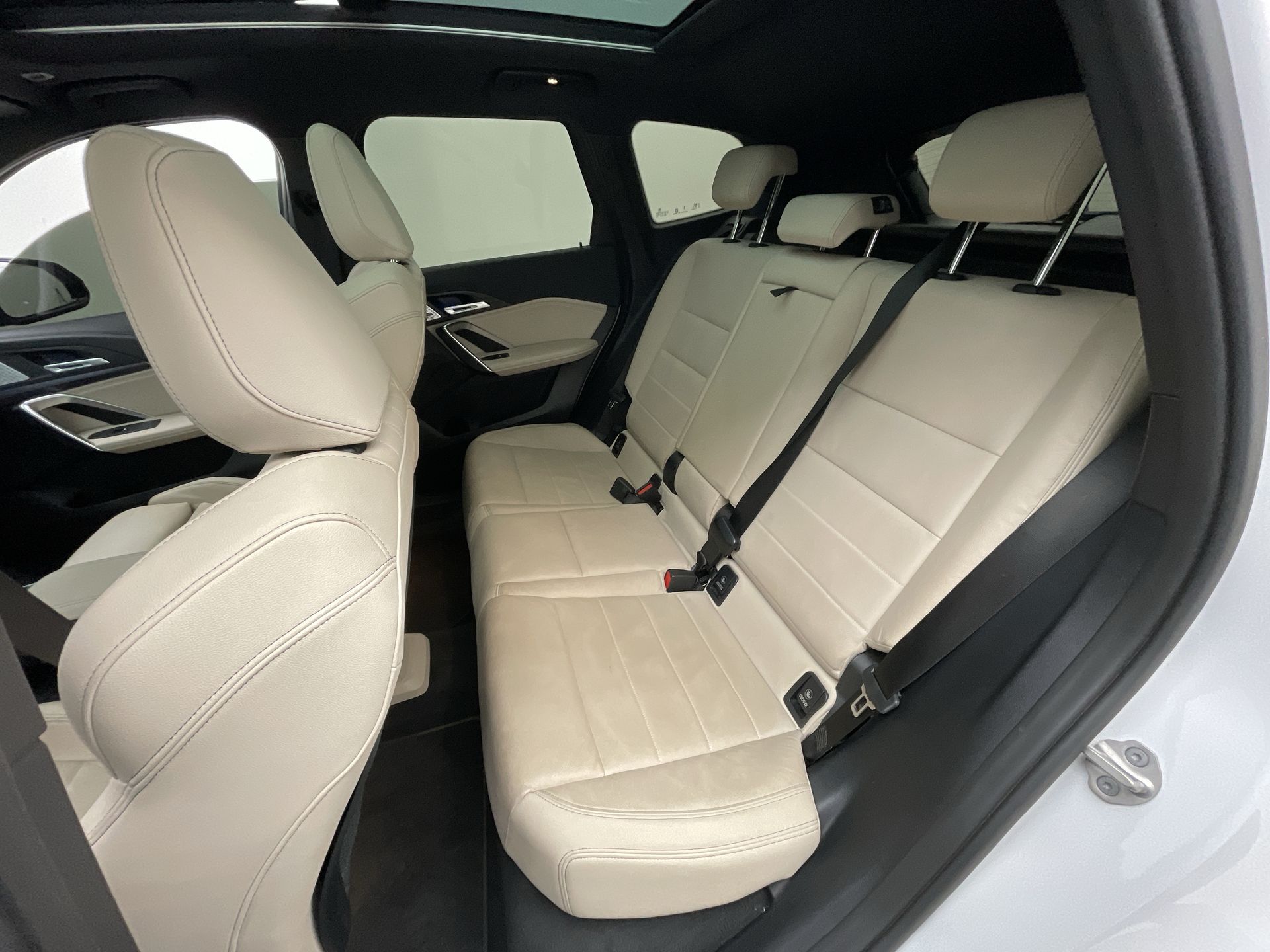 iX 1 xDrive 30 M Sport (Elétrico)