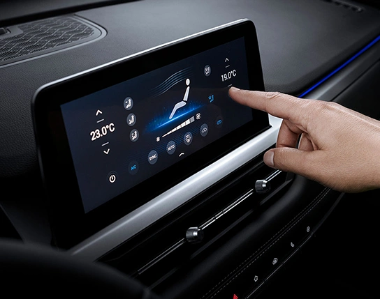 Ar-condicionado eletrônico dual zone.