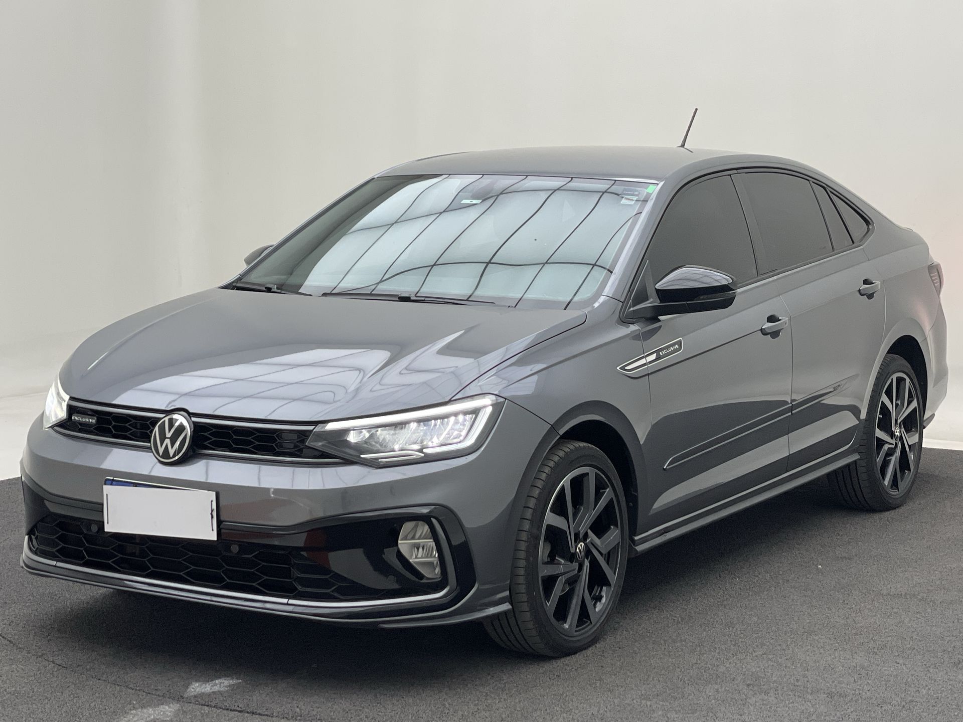 VIRTUS Exclusive 250TSI 1.4 Flex 16V Aut