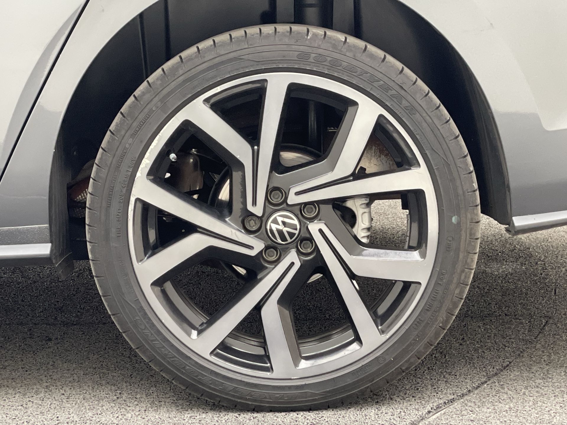 VIRTUS Exclusive 250TSI 1.4 Flex 16V Aut