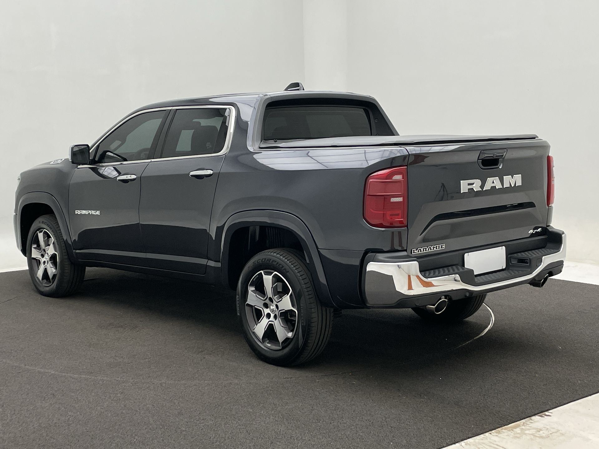 RAMPAGE LAR. HURR. 4 2.0 TB CD 4X4  Aut.