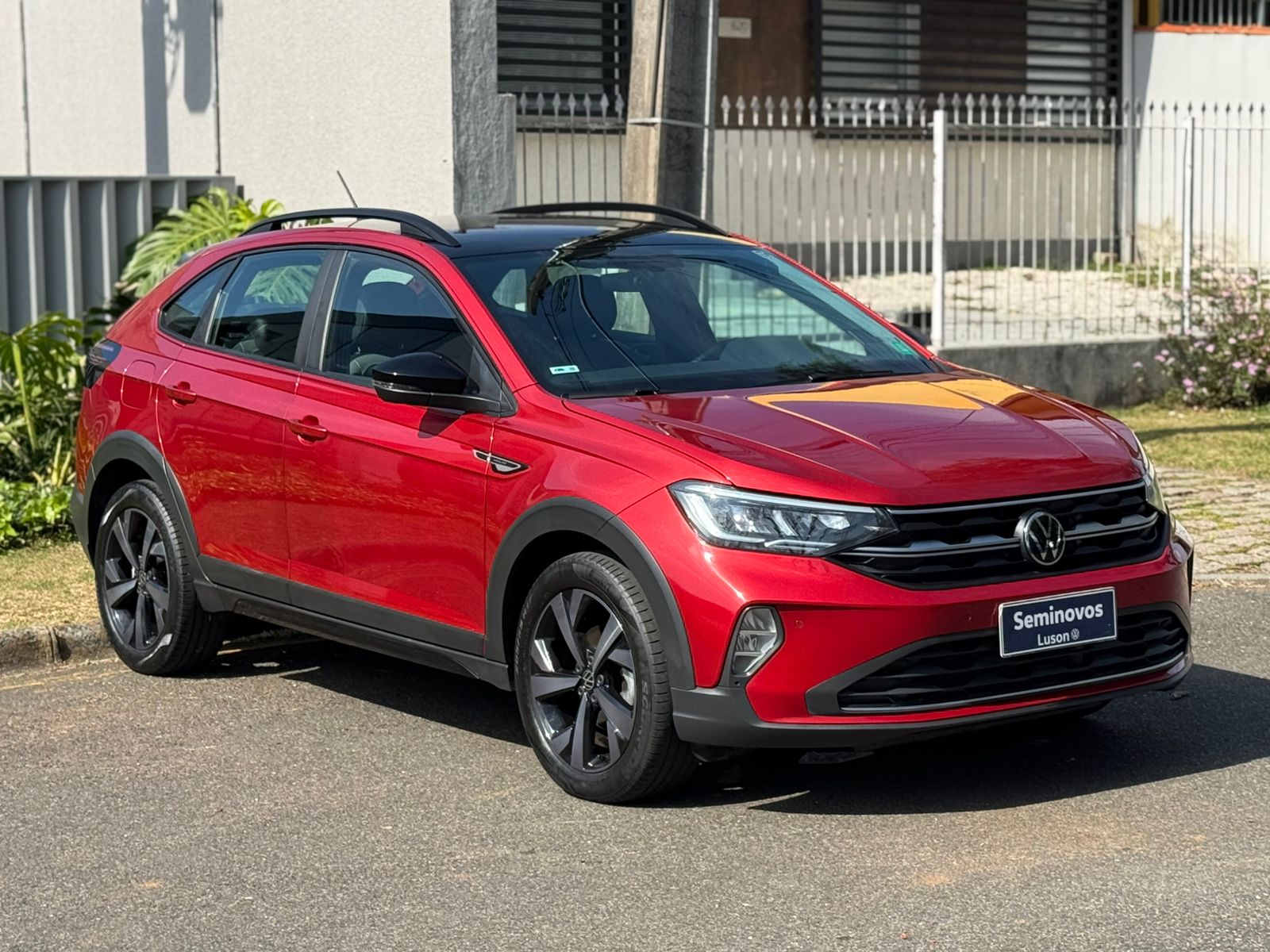 Nivus Highline 1.0 200 TSI Flex Aut.