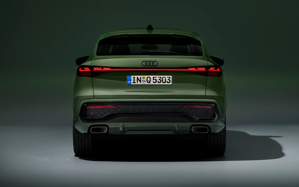 Vista traseira do modelo Audi Q5 Sportback