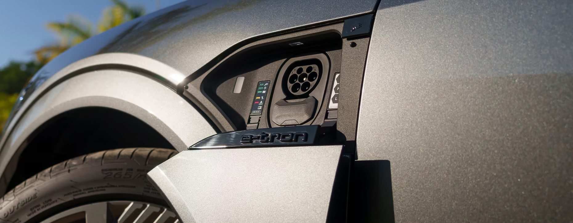 Detalhes do carregador do Q8 Sportback e-tron