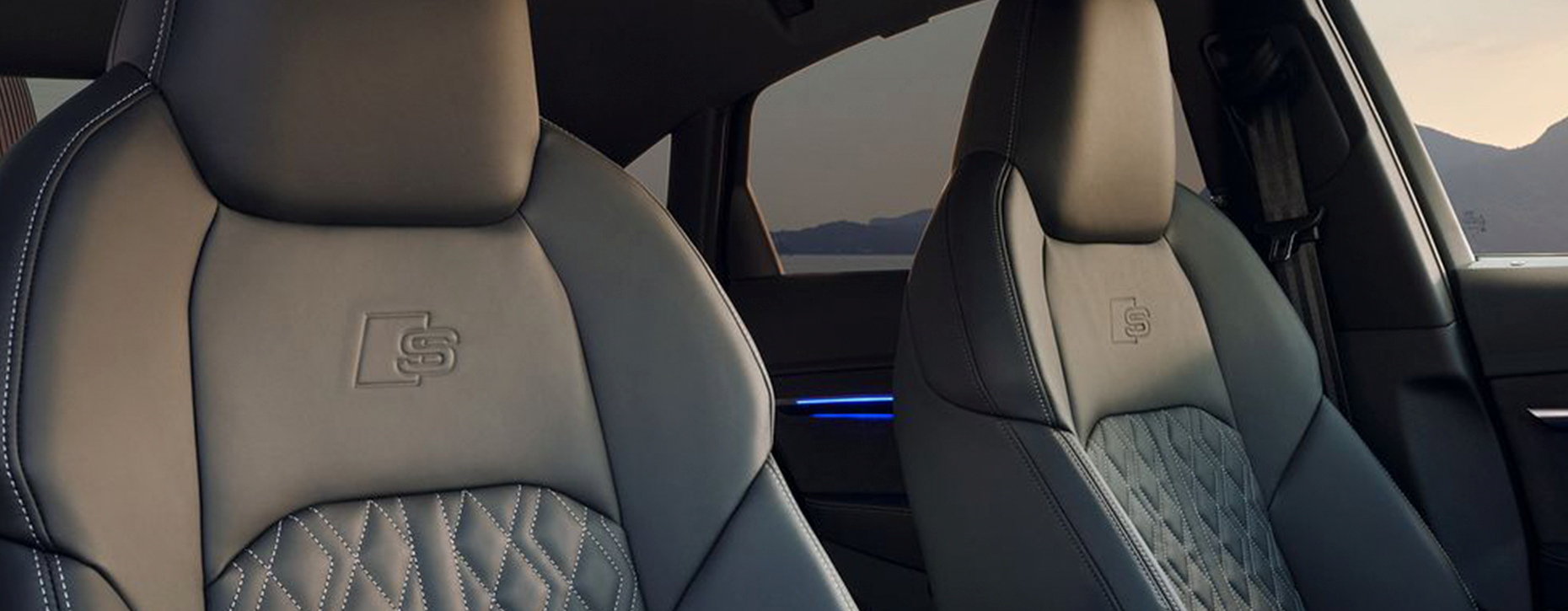 Bancos do Audi SQ8 Sportback e-tron