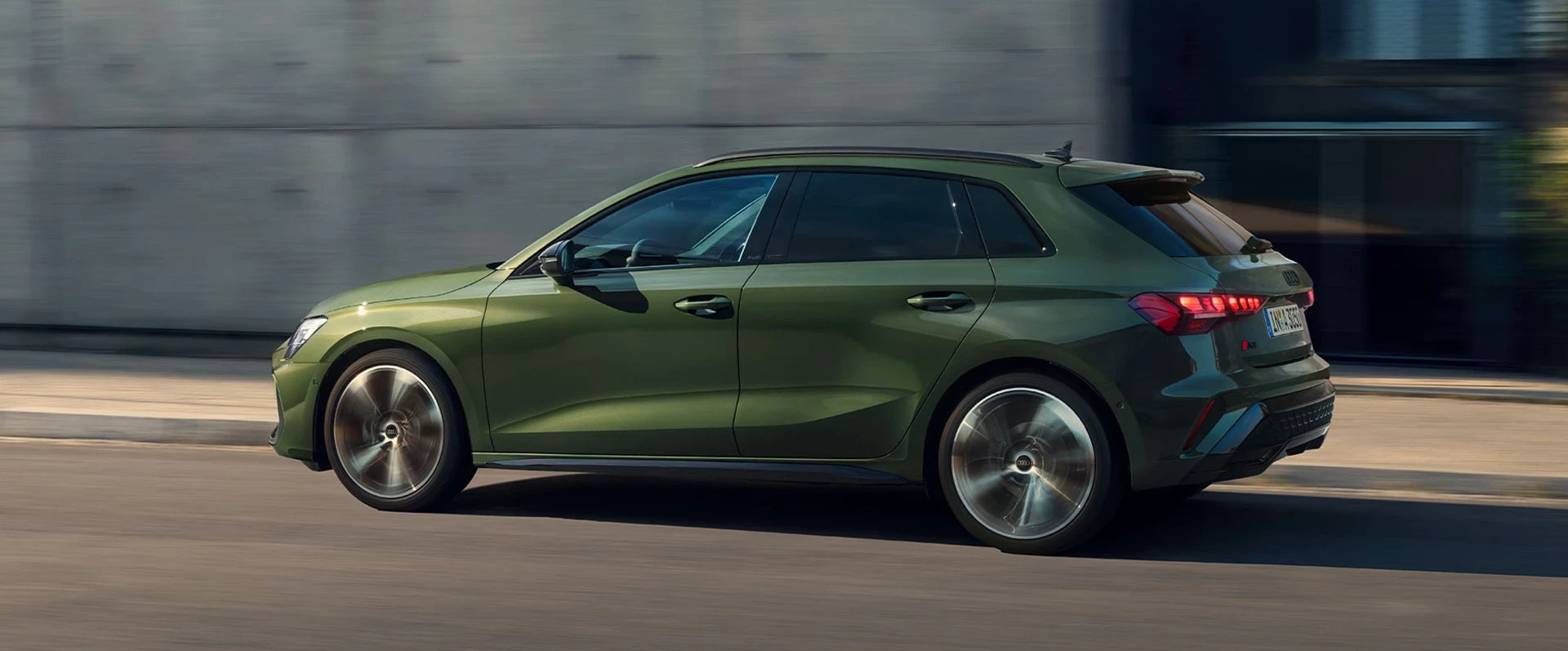 Vista lateral do Audi A3 Sportback