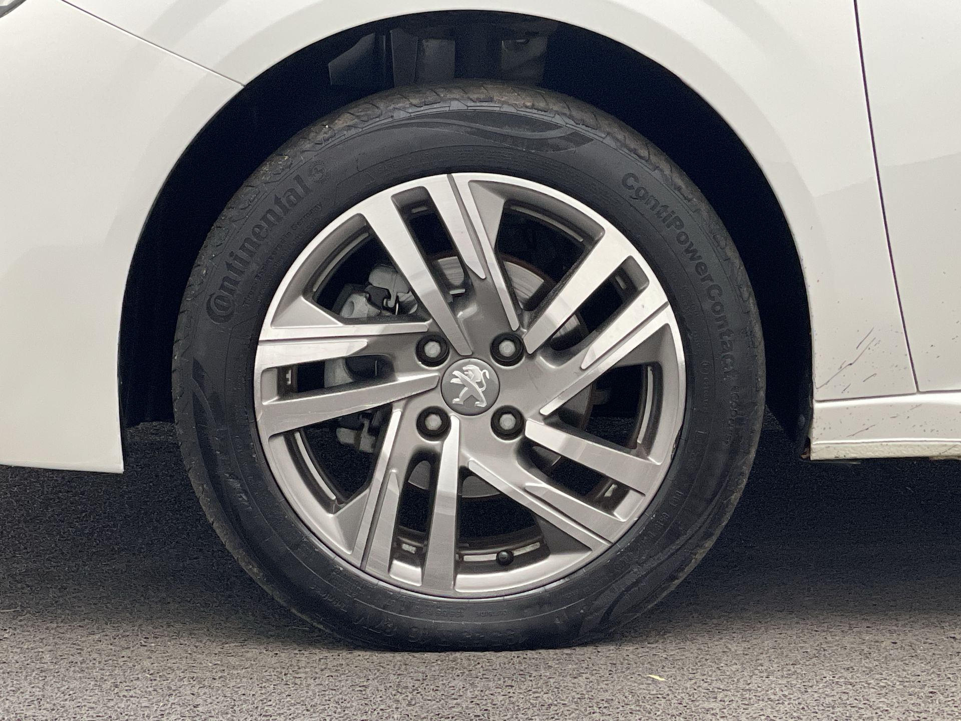 208 Allure 1.0 Turbo Flex 5p Aut.