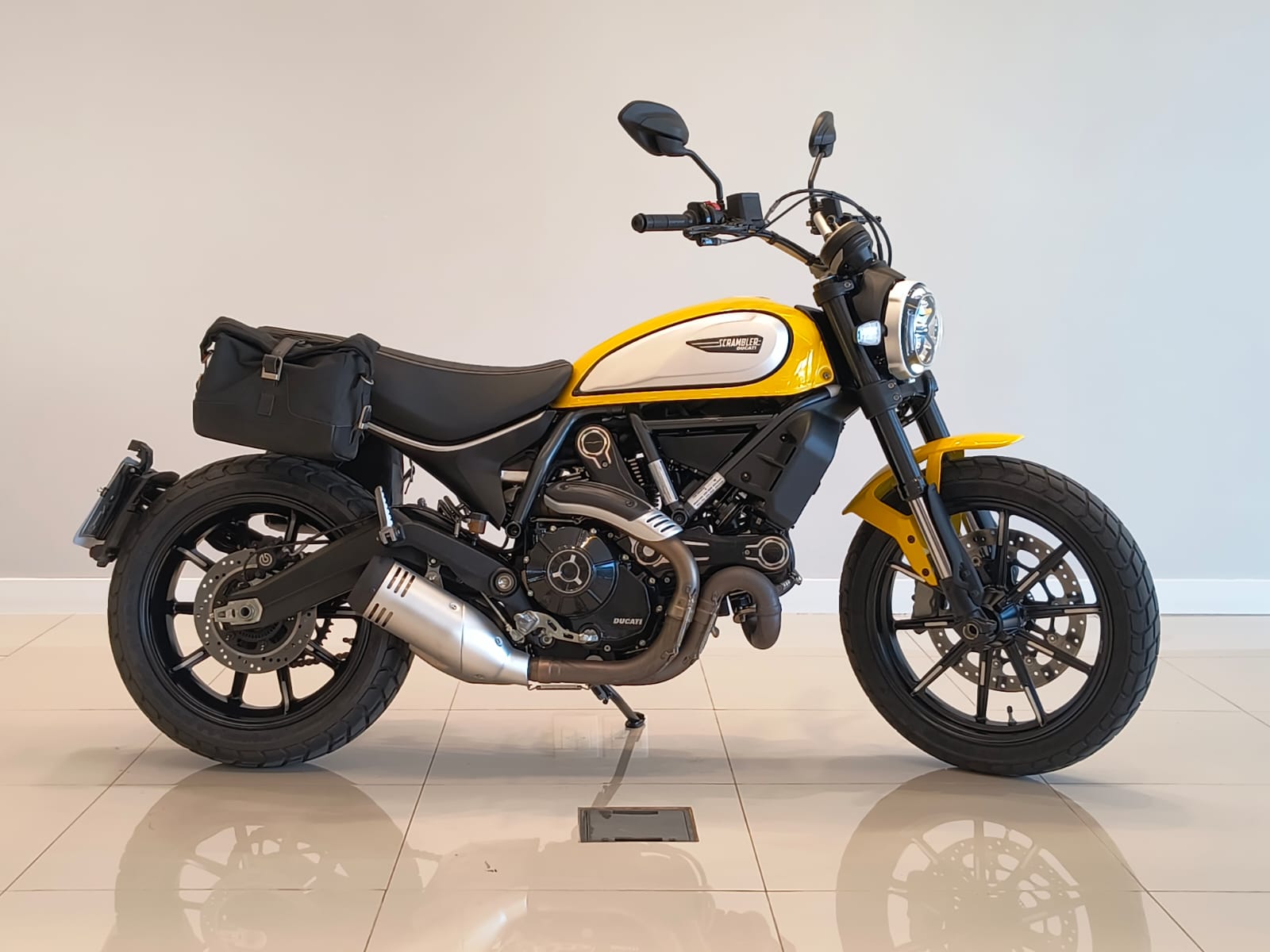 SCRAMBLER ICON 800cc