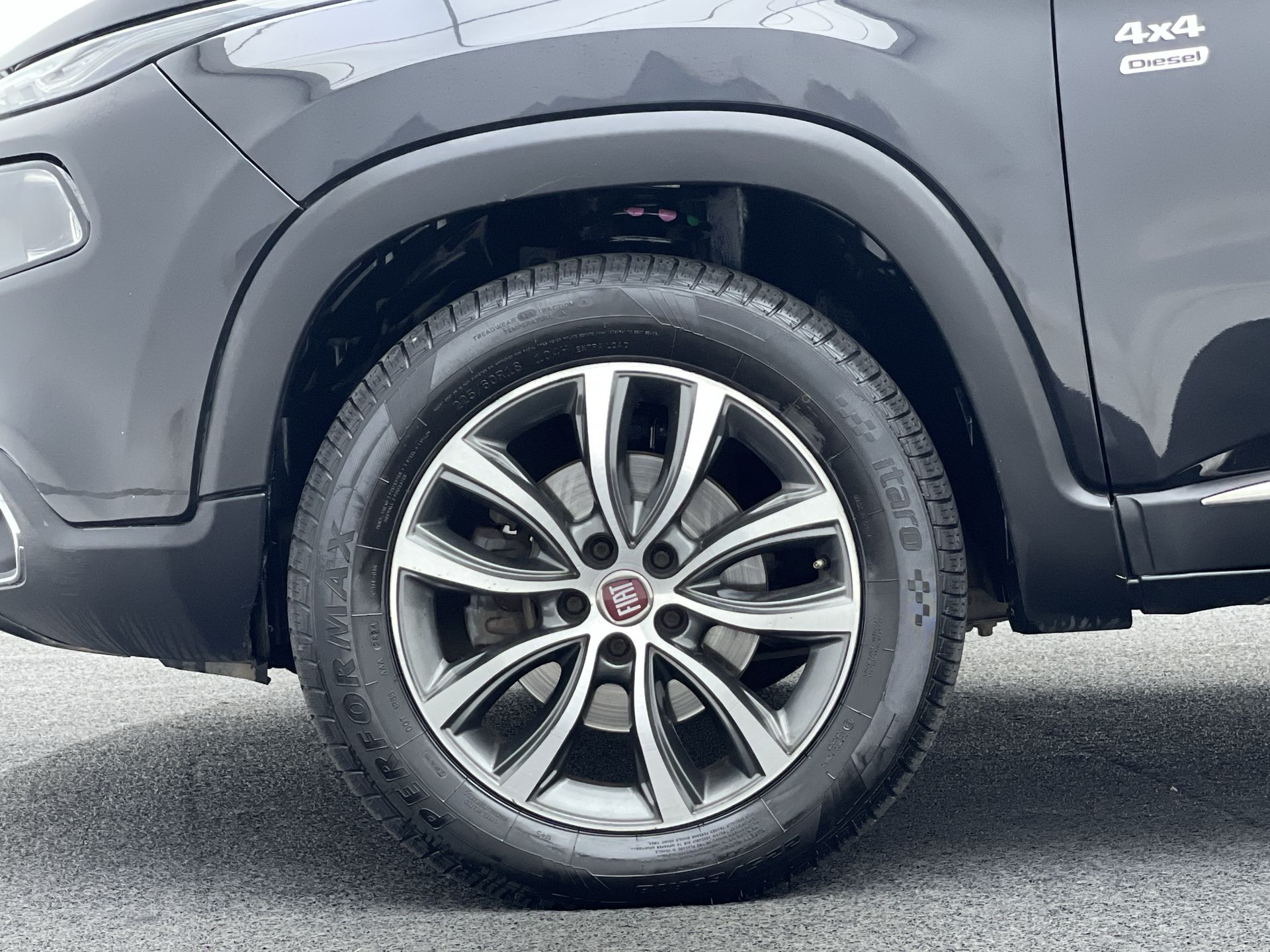 Toro Volcano 2.0 16V 4x4 TB Diesel Aut.