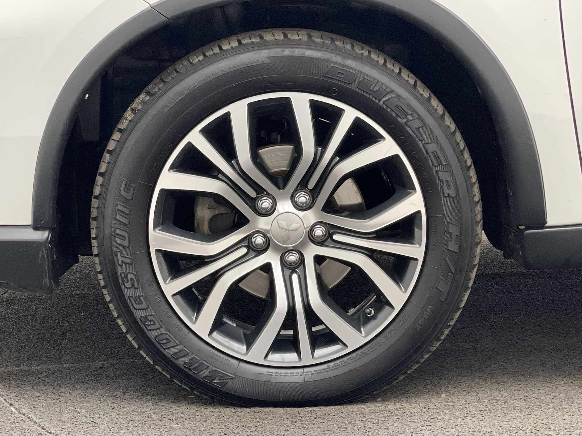 OUTLANDER 2.2 165cv Diesel Aut.