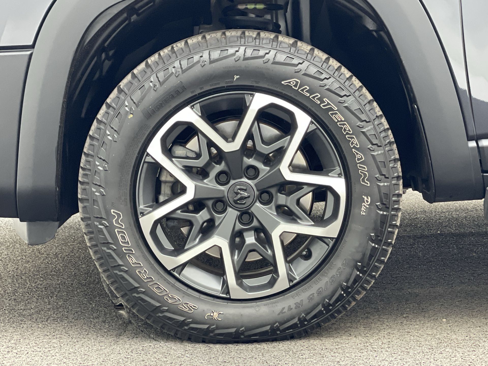 RAMPAGE REBEL HURR.4 2.0 TB CD 4X4 Aut.