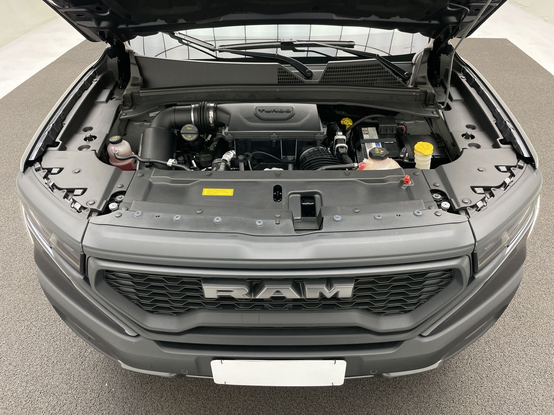 RAMPAGE REBEL HURR.4 2.0 TB CD 4X4 Aut.