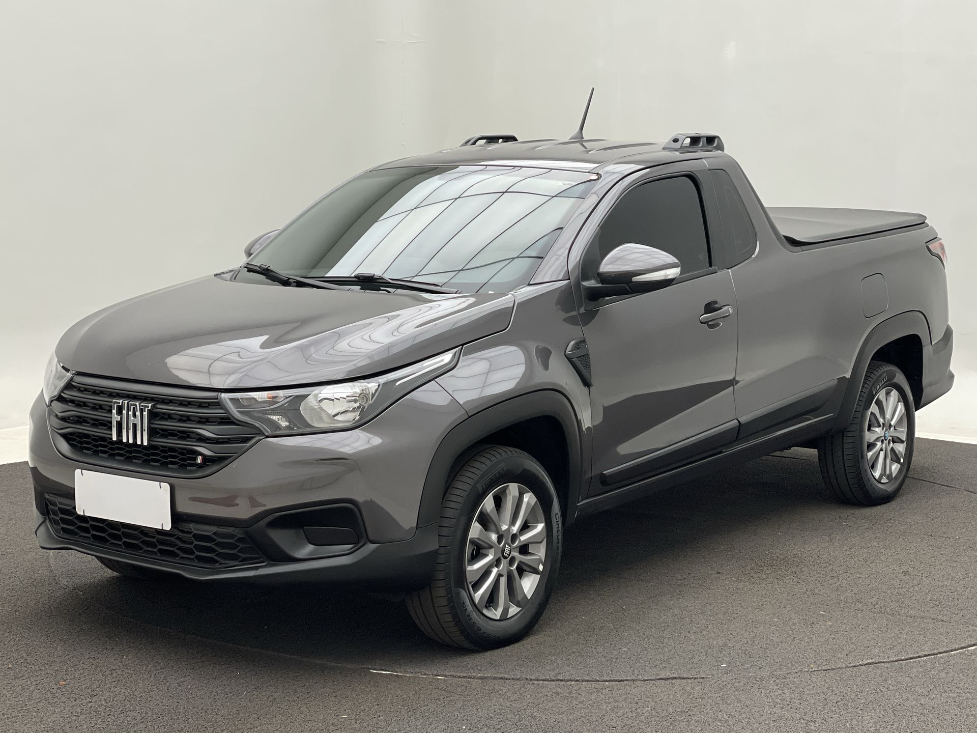 Strada Freedom 1.3 Flex 8V  CS Plus