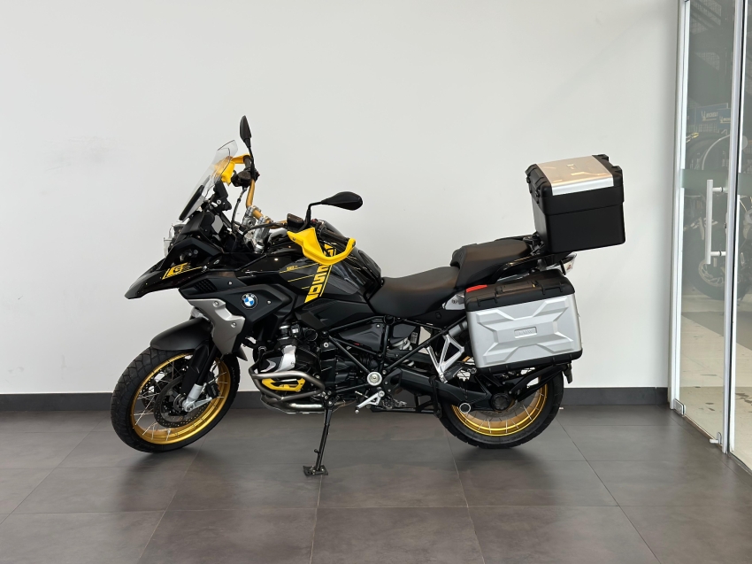 R 1250 GS PREMIUM 40 ANOS ANO