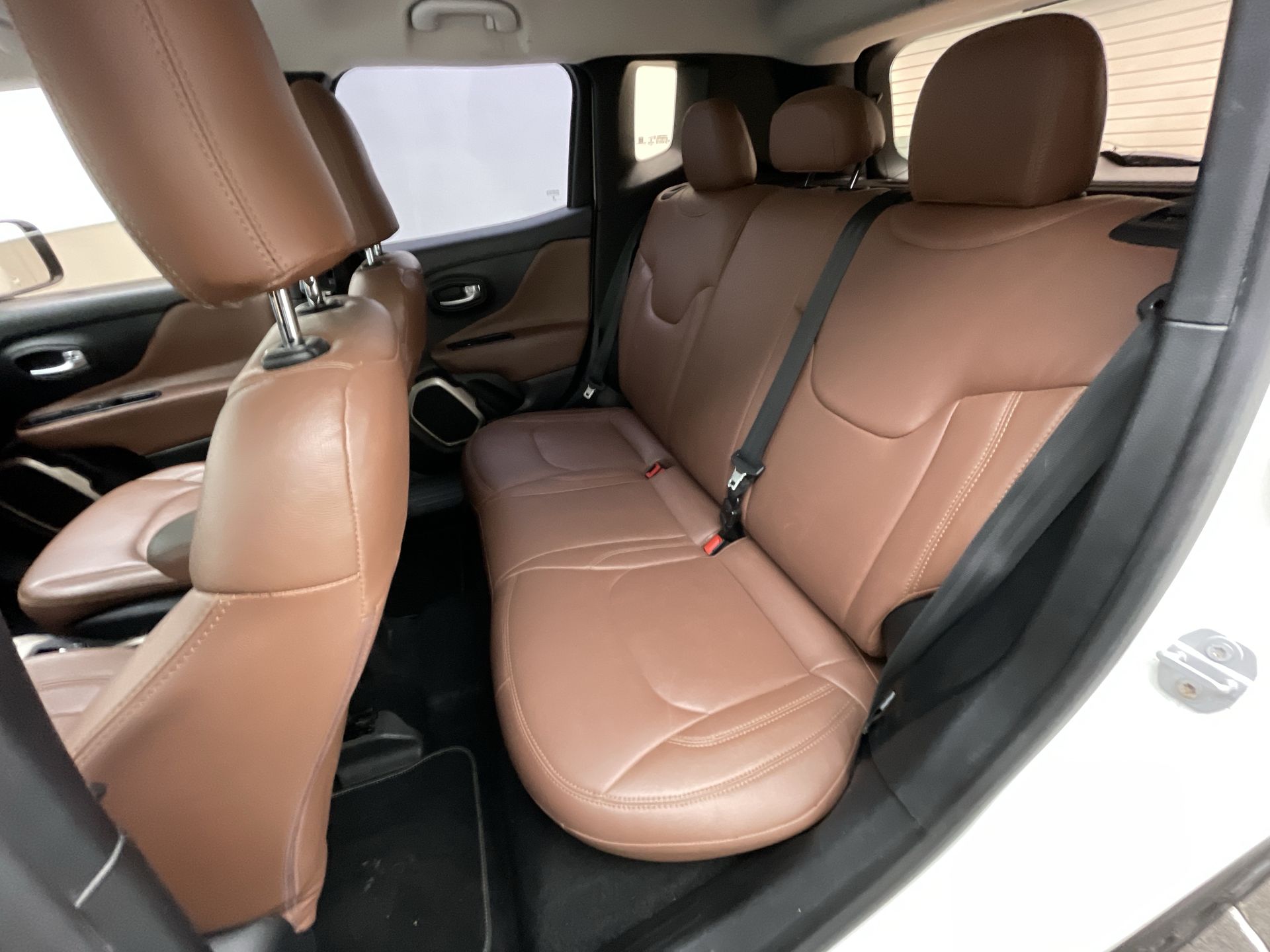 Renegade Longitude 1.8 4x2 Flex 16V Aut.