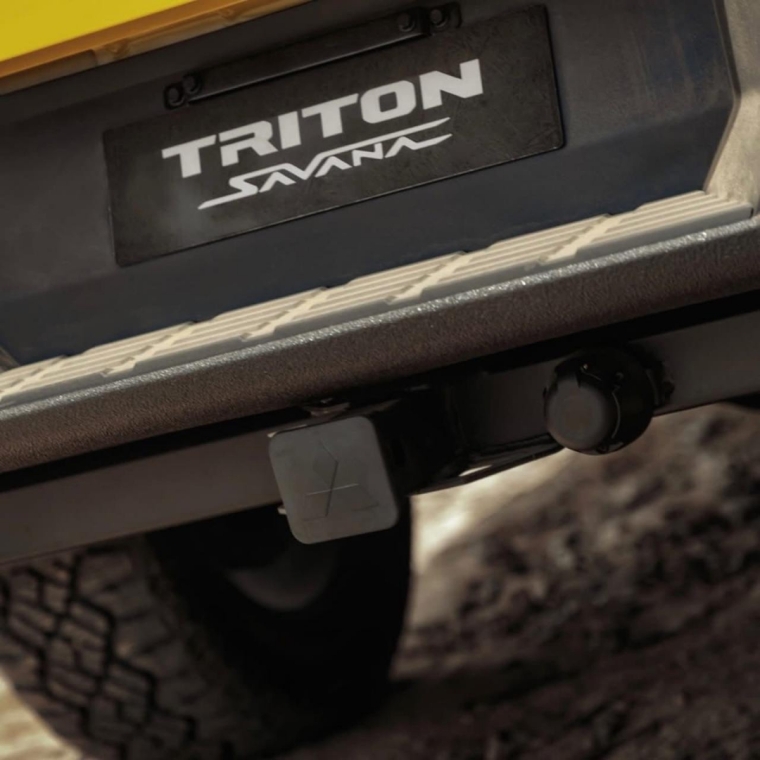 Mitsubishi-L200 TRITON-2.4 16V TURBO DIESEL SPORT SAVANA CD 4P 4X4 AUTOMÁTICO