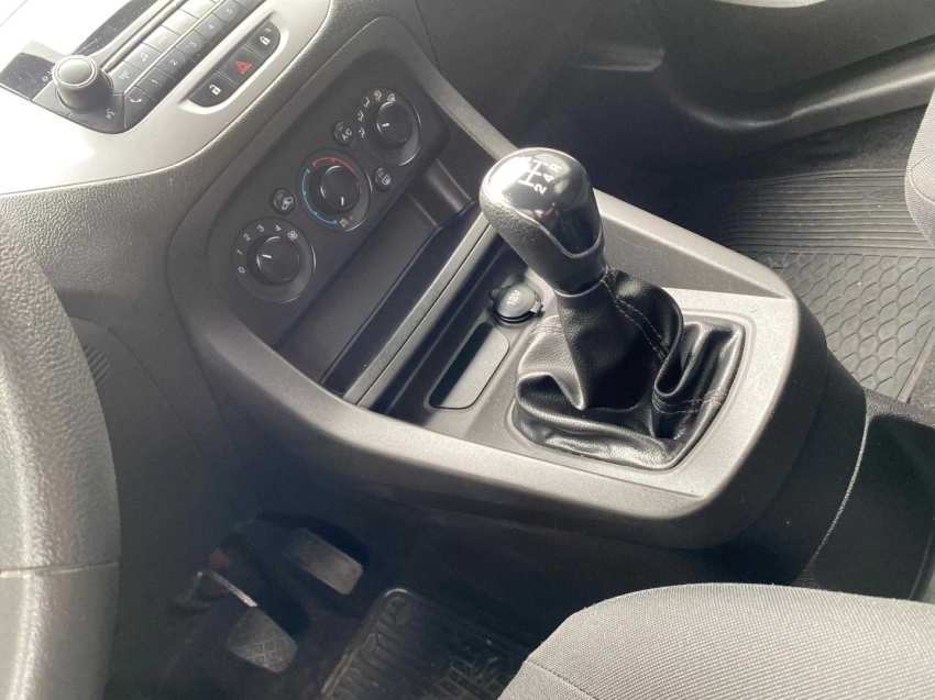 Ford-KA-1.0 TI-VCT FLEX SE MANUAL