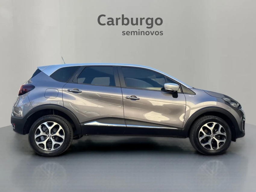 Renault-CAPTUR-1.6 16V SCE FLEX BOSE X-TRONIC