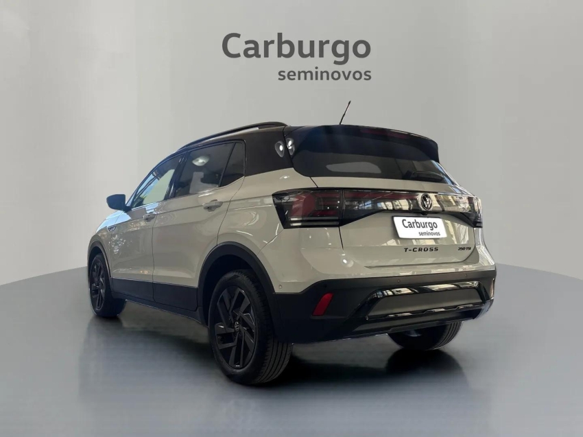 VW - Volkswagen-T-CROSS-1.4 250 TSI TOTAL FLEX HIGHLINE AUTOMÁTICO