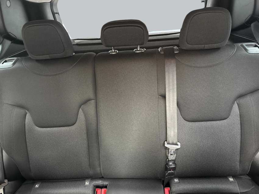 Jeep-RENEGADE-1.8 16V FLEX SPORT 4P AUTOMÁTICO