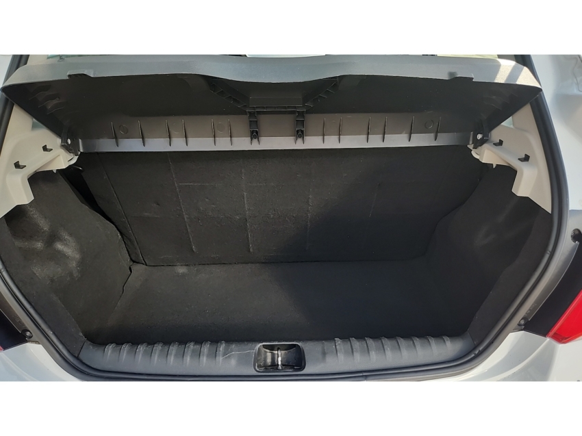 GM - Chevrolet-ONIX-1.0 MPFI LT 8V FLEX 4P MANUAL