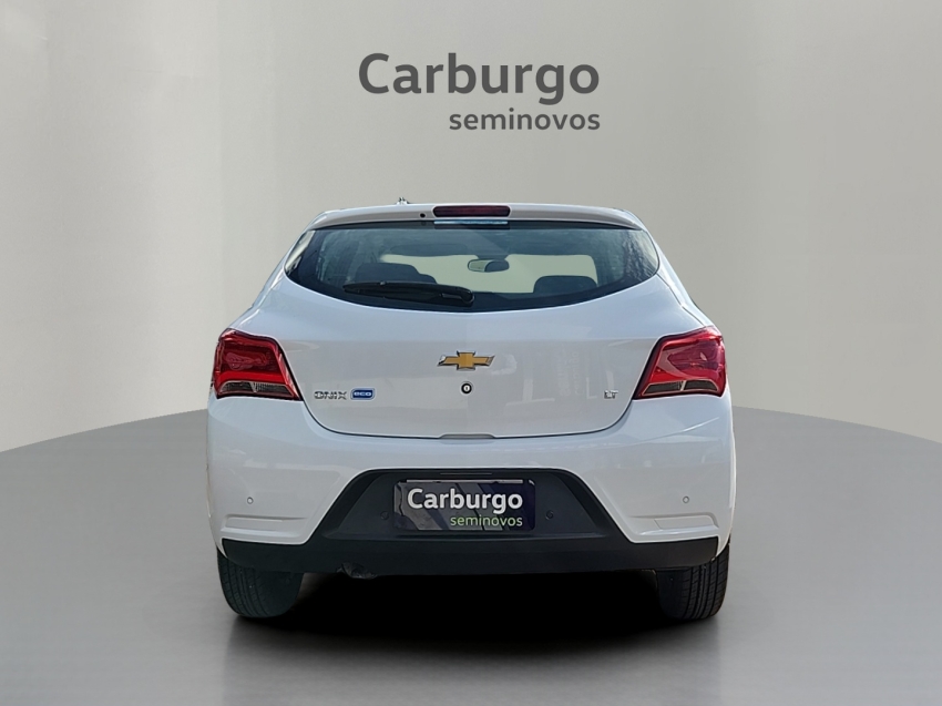 GM - Chevrolet-ONIX-1.0 MPFI LT 8V FLEX 4P MANUAL