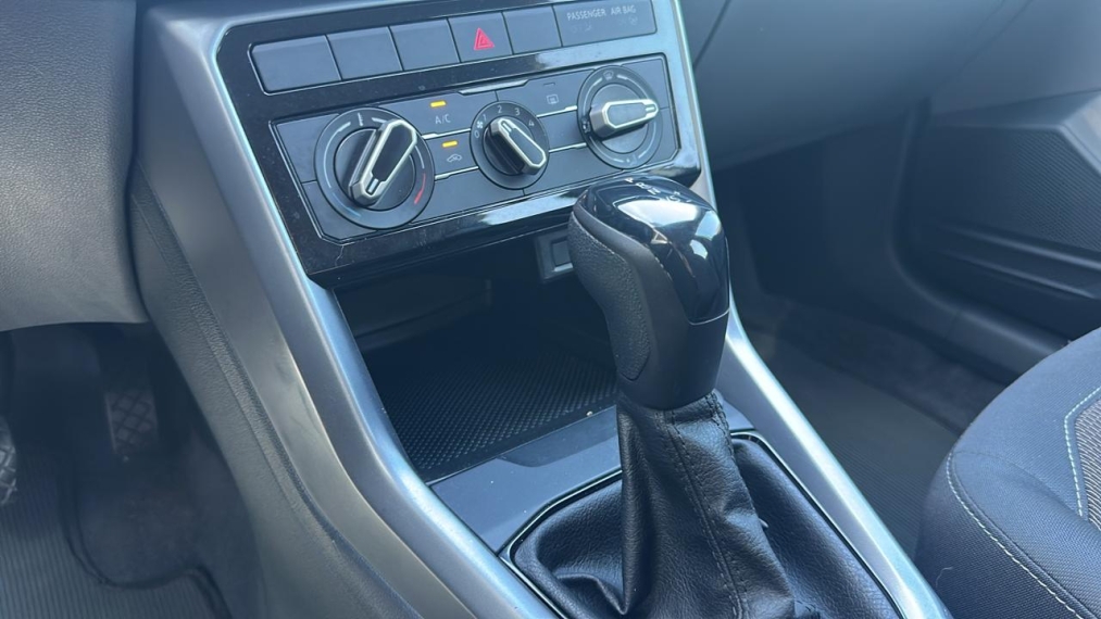 VW - Volkswagen-T-CROSS-1.0 200 TSI TOTAL FLEX AUTOMÁTICO