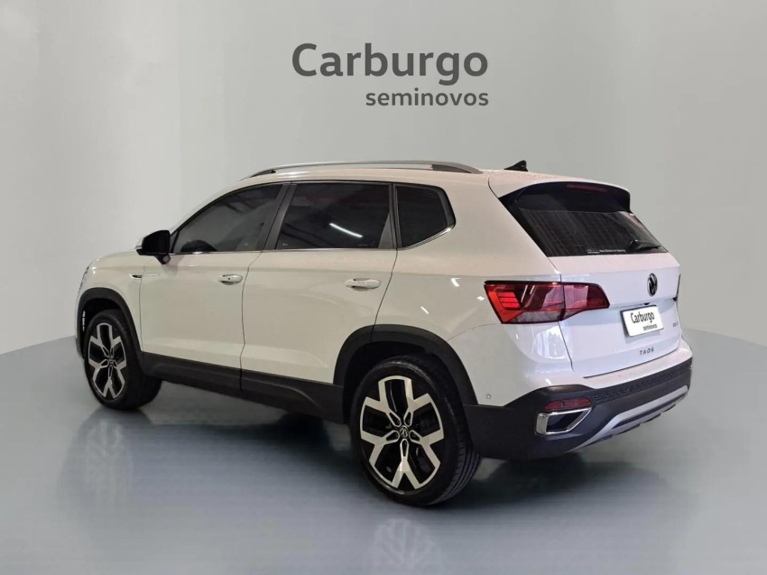 VW - Volkswagen-TAOS-1.4 250 TSI TOTAL FLEX HIGHLINE AUTOMÁTICO